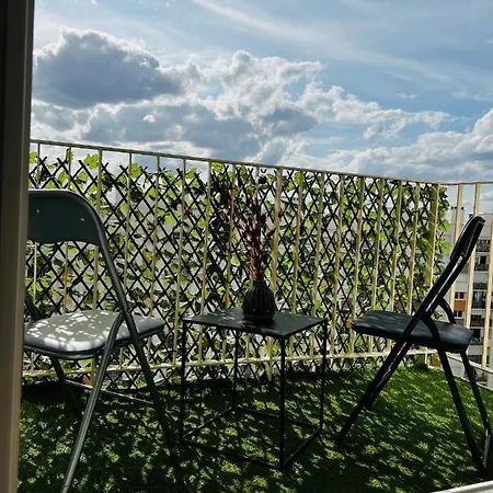 Ferienwohnung Votre Sejour Reve, A Épinay-sur-Seine Exterior foto