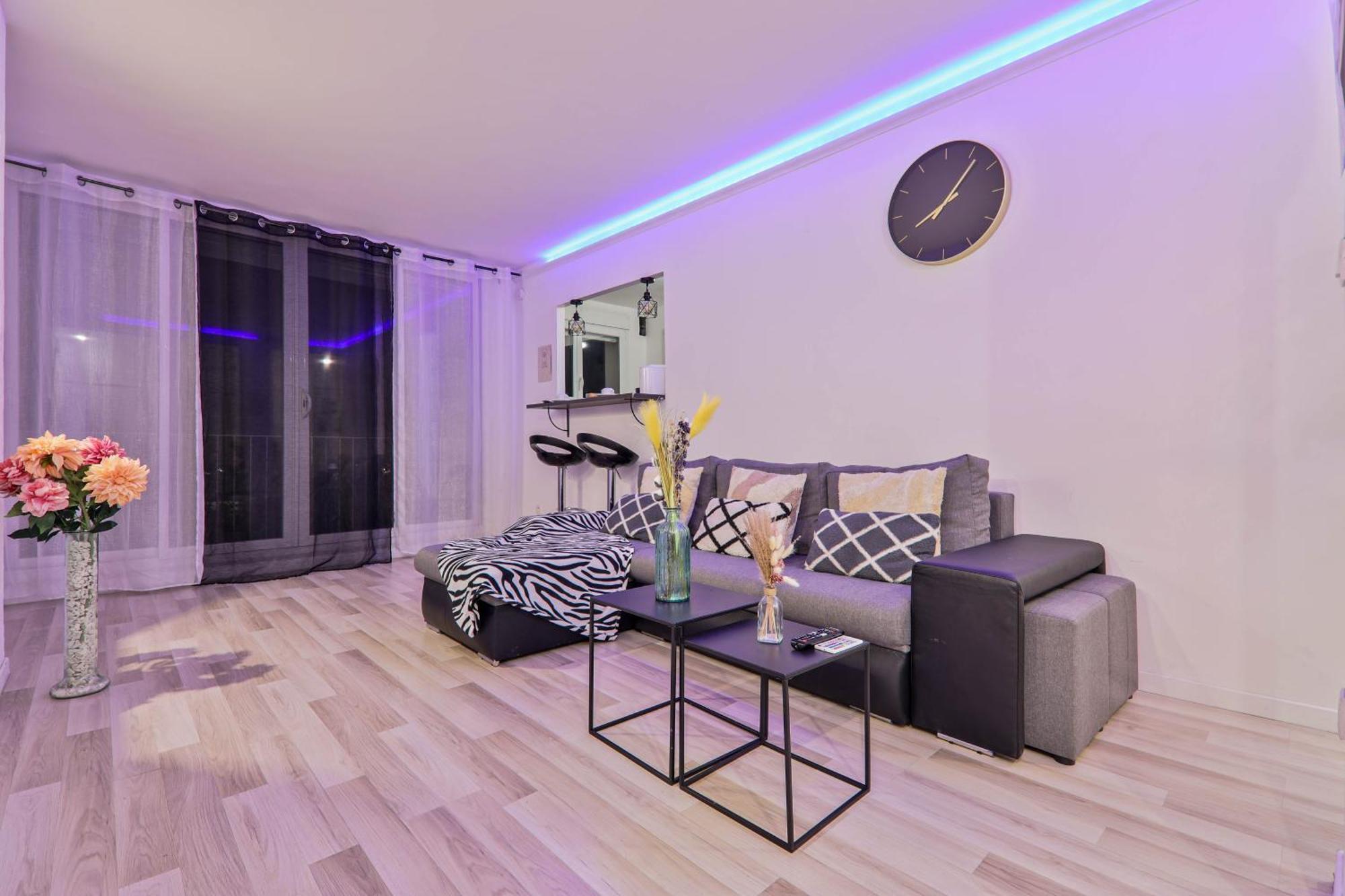 Votre Sejour Reve, A Apartment *